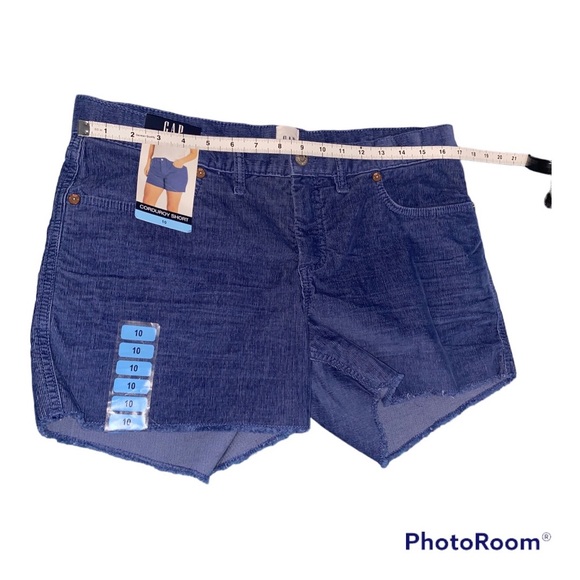 GAP Frayed Hem Soft Stretch Corduroy Shorts | Sizes 8, 10, 12 - Picture 3 of 14